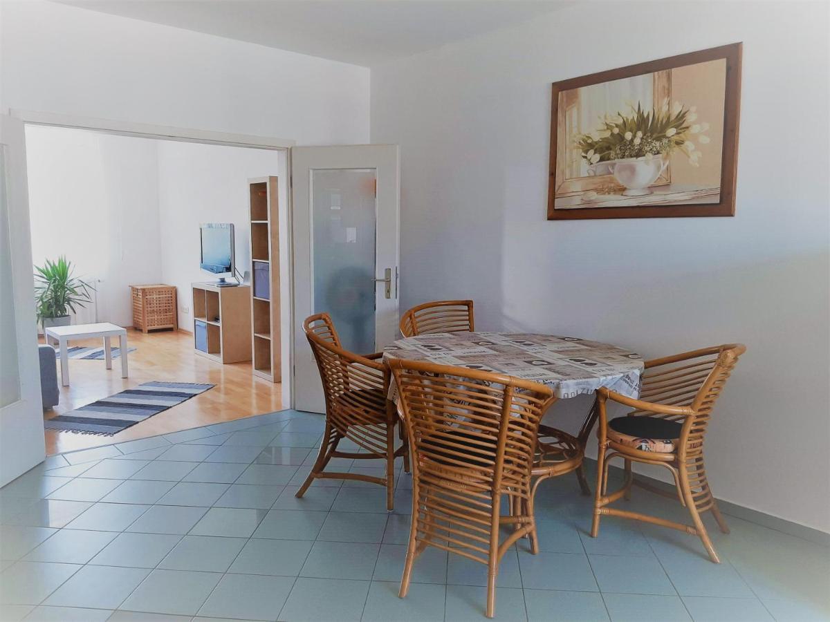 Max Thermal Apartman Hévíz المظهر الخارجي الصورة