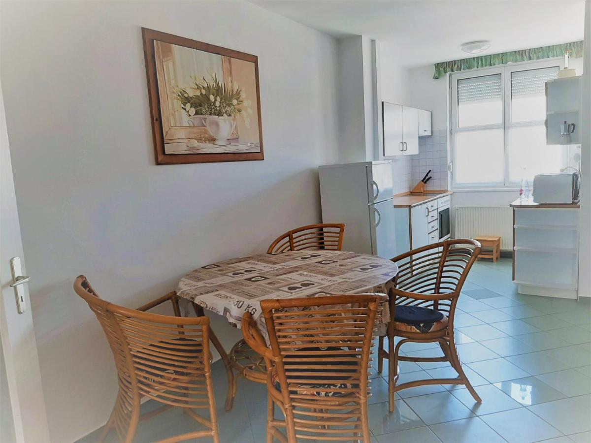 Max Thermal Apartman Hévíz المظهر الخارجي الصورة
